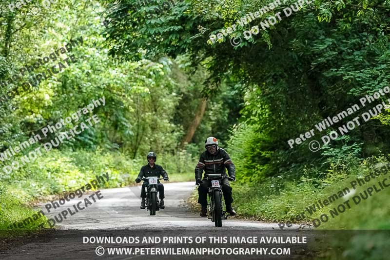 Vintage motorcycle club;eventdigitalimages;no limits trackdays;peter wileman photography;vintage motocycles;vmcc banbury run photographs